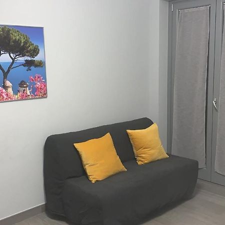 Aa Residence - Free Private Parking Сарно Экстерьер фото