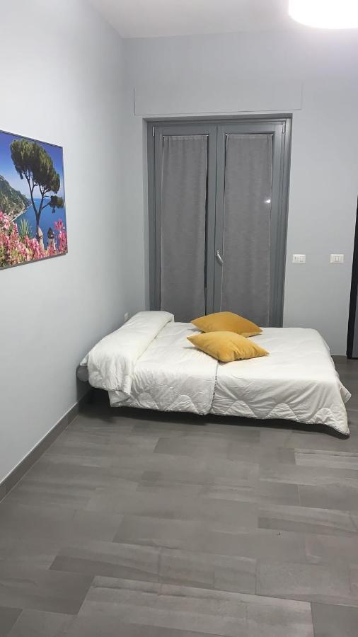Aa Residence - Free Private Parking Сарно Экстерьер фото